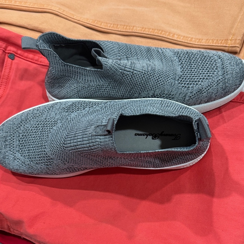 Tommy Bahama Gray Knit Sneakers